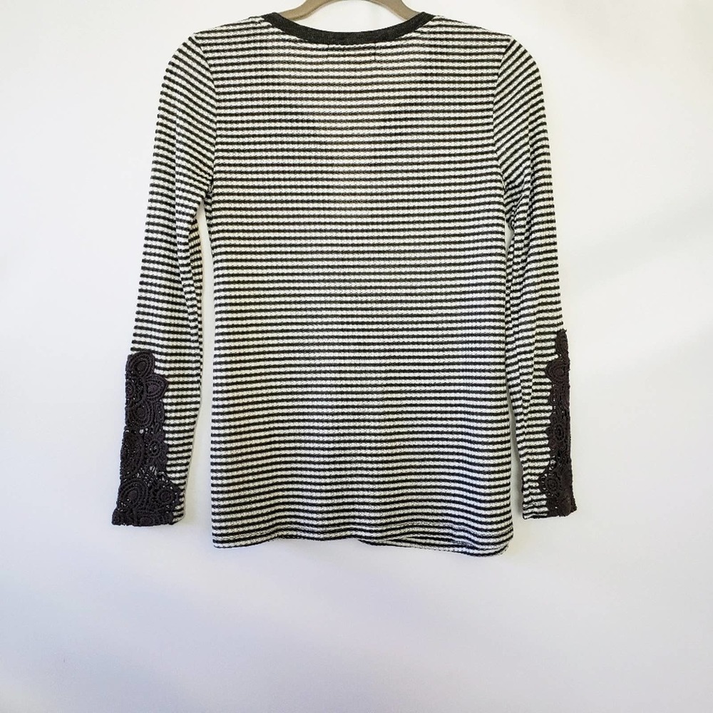 Long Sleeve Top With Embroidered Cuffs - Picture 4 of 5
